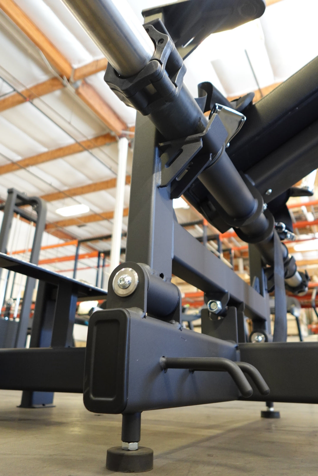 SFE Commercial Hip Thrust Glute Machine