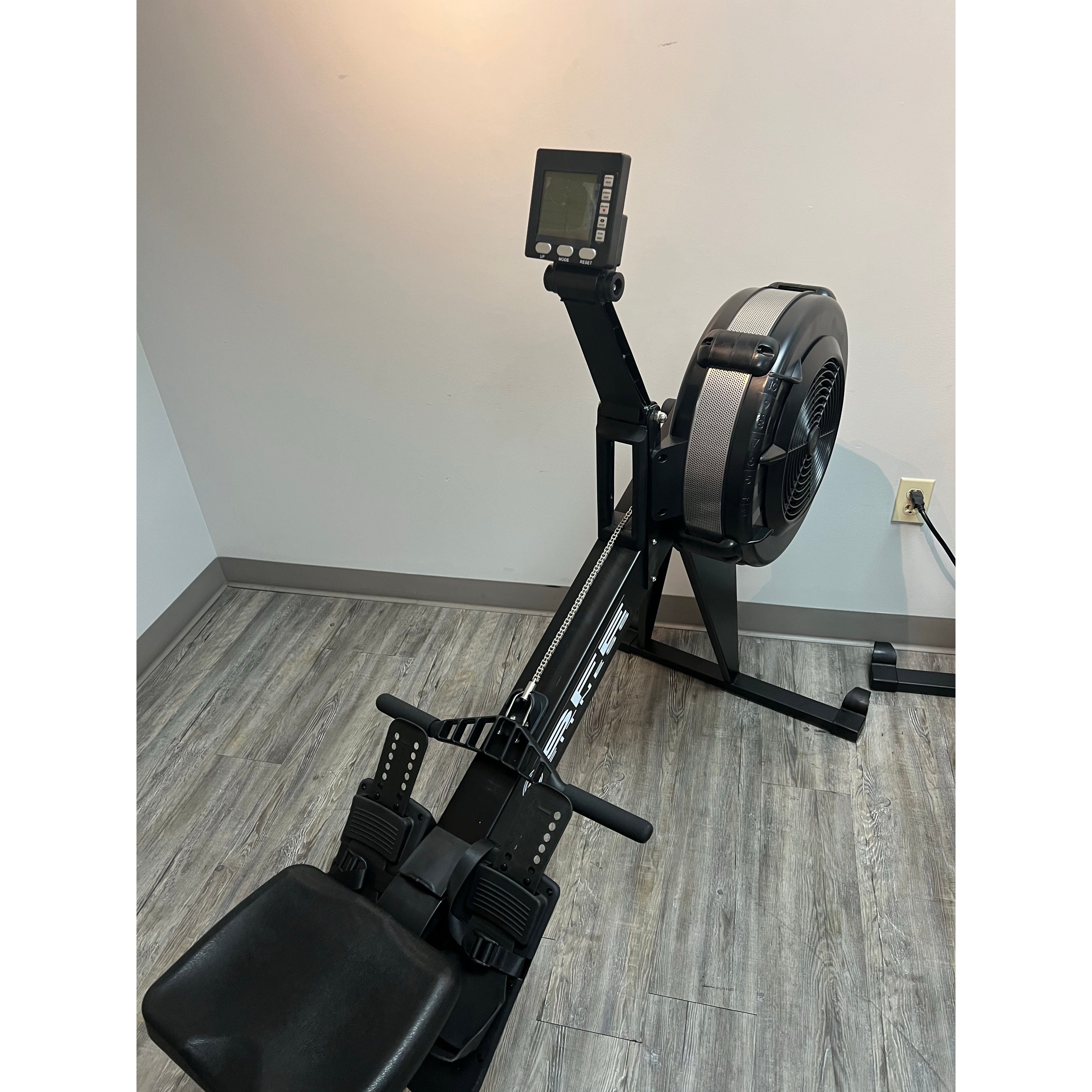 SFE Air Rowing Machine Elite with Monitor (New)