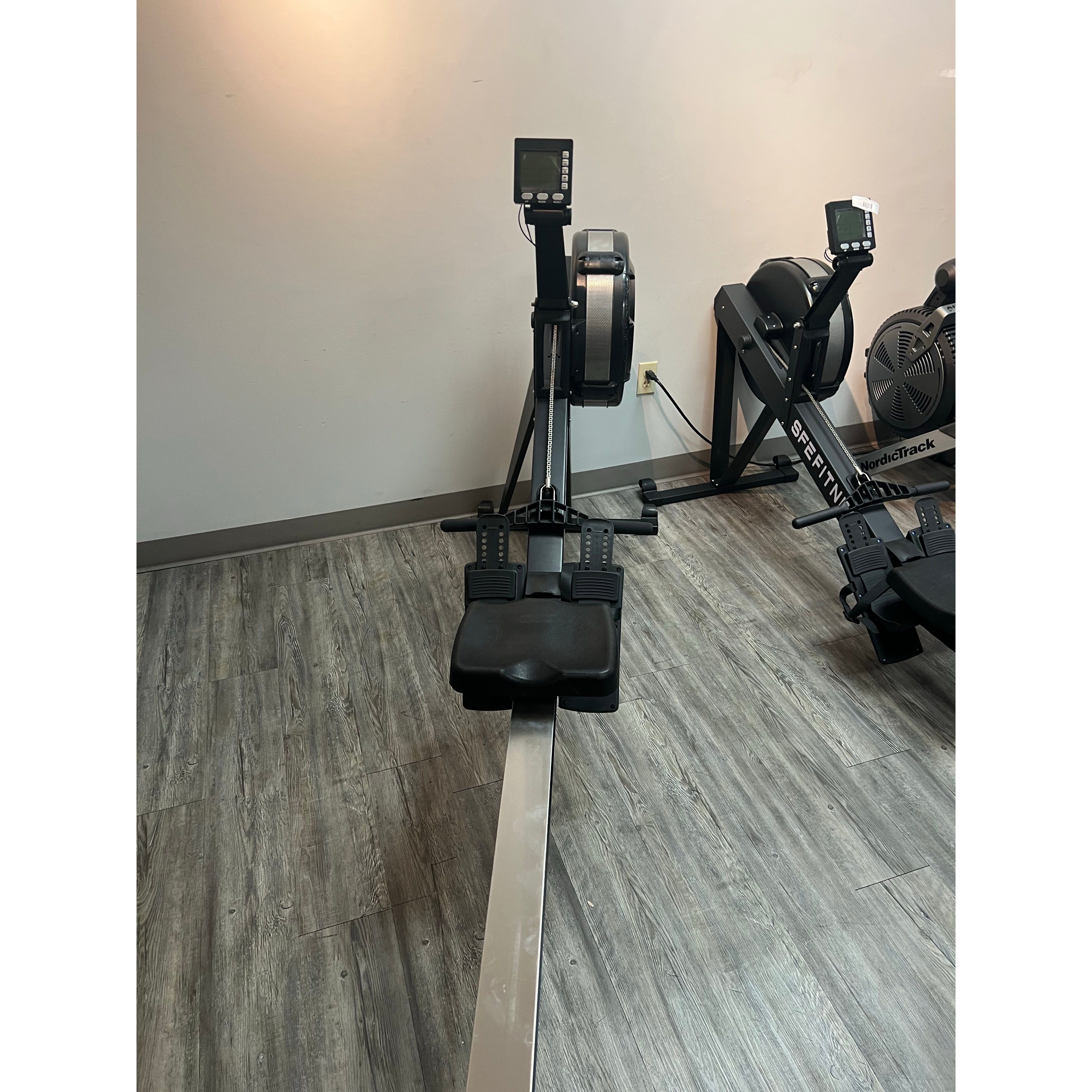 SFE Air Rowing Machine Elite with Monitor (New)